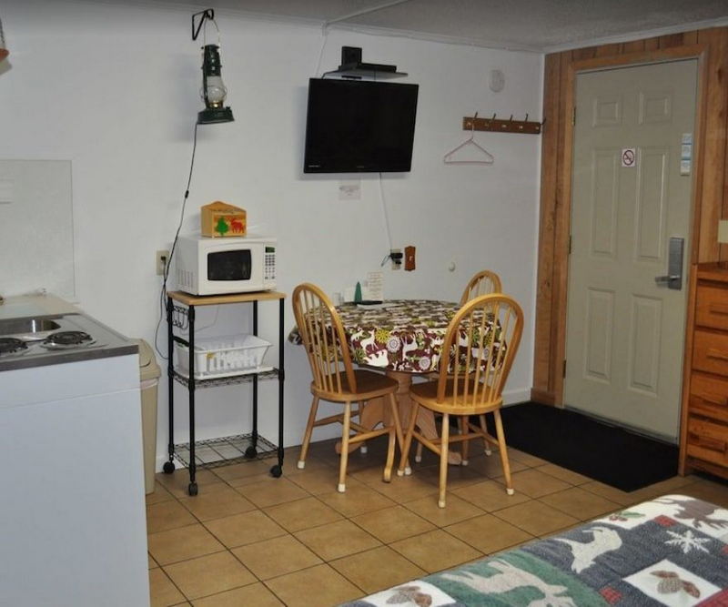 Red Moose Lodge - From Web Listing (newer photo)